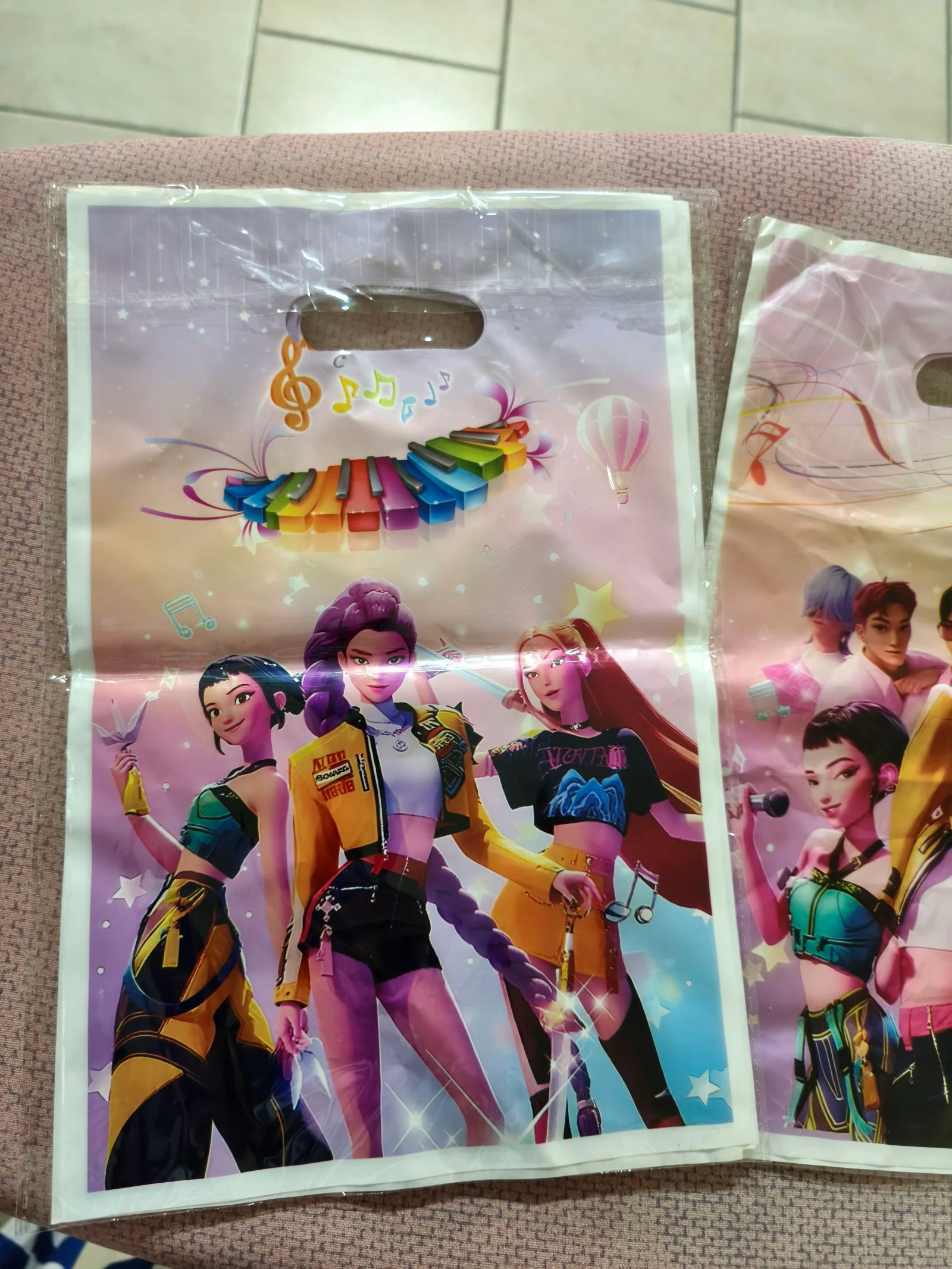 Lote 14 Sacos Festa K-Pop | Lot 14 Sachets Anniversaire K-Pop